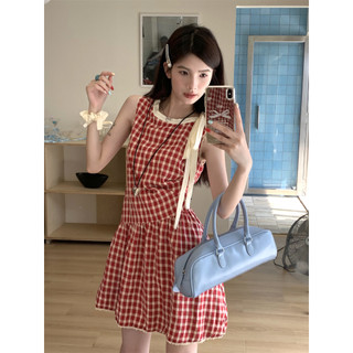 Đầm Vest không tay kẻ sọc đỏ nhỏ màu đỏ nơ hẹp dành cho nữ