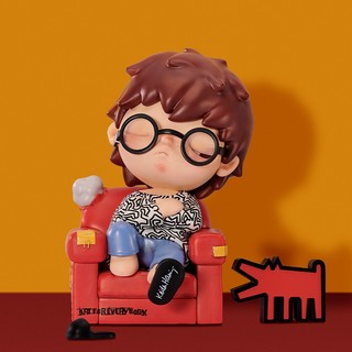 POP MART Hirono x Keith Haring Figur