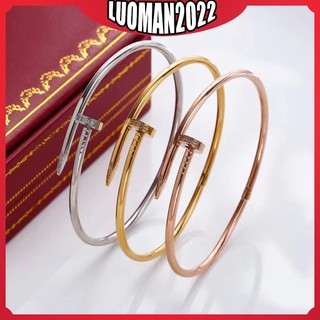 Vòng tay tình nhân kim cương dòng tình yêu của Cartier