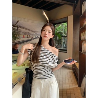 Porozi Áo thun ngắn tay mùa hè sọc lệch vai nữ áo trễ vai tay ngắn