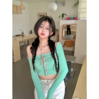QKOOLE  Áo thun dài tay thắt nơ buộc vai dành cho nữ phong cách ngắn đầu thu, thon gọn và giảm béo, áo ngực đơn