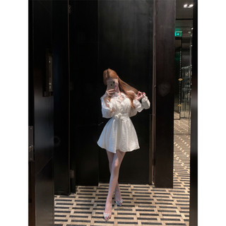【COLORBLLIND】Slim-fit xếp ly hoa ba chiều