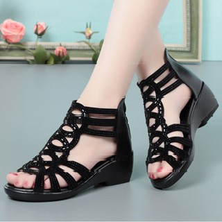 Dép nữ da mềm La Mã mùa hè đế mềm thời trang mặc bên ngoài giày sandal gót dốc nữ