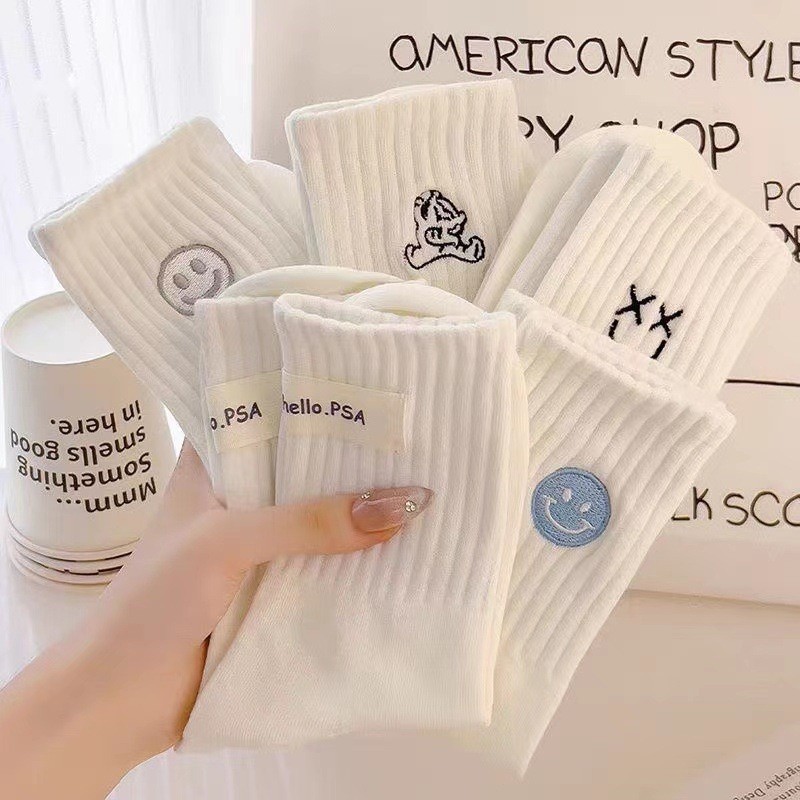 💕Dreamy💕Tất cổ cao nữ chất liệu cotton, họa tiết hình thêu dễ thương