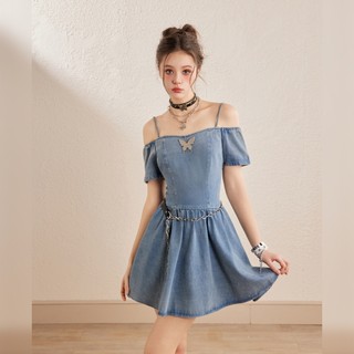 Váy Denim đeo chéo phong cách mát mẻ Unifree có thắt lưng