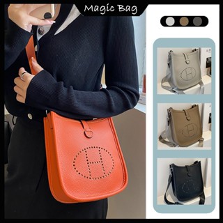 Túi xách HM đeo chéo Đeo Vai Thời Trang Cao Cấp Sang Trọng Túi Nữ Hợp Đơn Giản Nhỏ Túi Vuông Túi Da Mềm Túi Điện Thoại Di Động Đi Chơi  N557