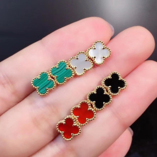 Bông tai cỏ ba lá 18k bán chạy, vòng tay vàng năm hoa Fritillaria, phụ kiện vòng cổ bằng thép titan đa năng phong cách Hàn Quốc dành cho nữ