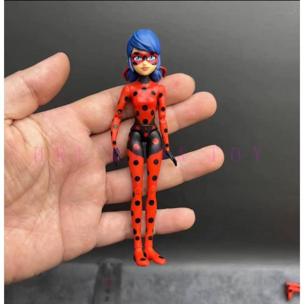 Chính hãng Ladybug Girl Doll Model Play Multi-joint Movable Model Play Doll 17cm 13cm (Lỗi)