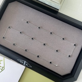 Trang sức thời trang 2024 mới V / C Cỏ bốn lá mười sáu bông hoa mini vòng cổ dài dây chuyền áo len chất liệu không dị ứng có in thép