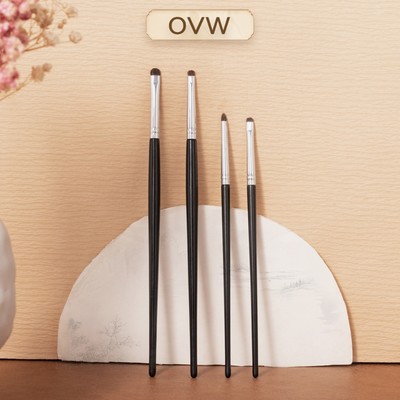 【OVW】Bộ 4 Cọ Trang Điểm Phấn Mắt Lông Tơ Tằm Nhỏ Hình Động Vật Làm Sáng Da
