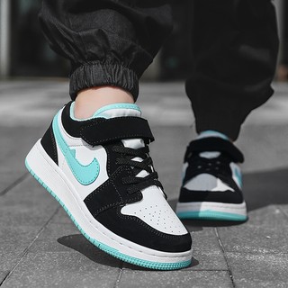 Giày sneaker AJ cổ thấp thời trang cho bé