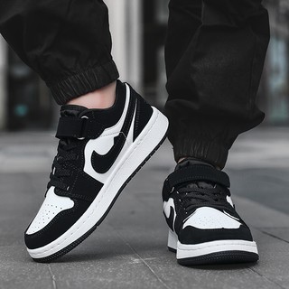 Giày sneaker AJ cổ thấp thời trang cho bé