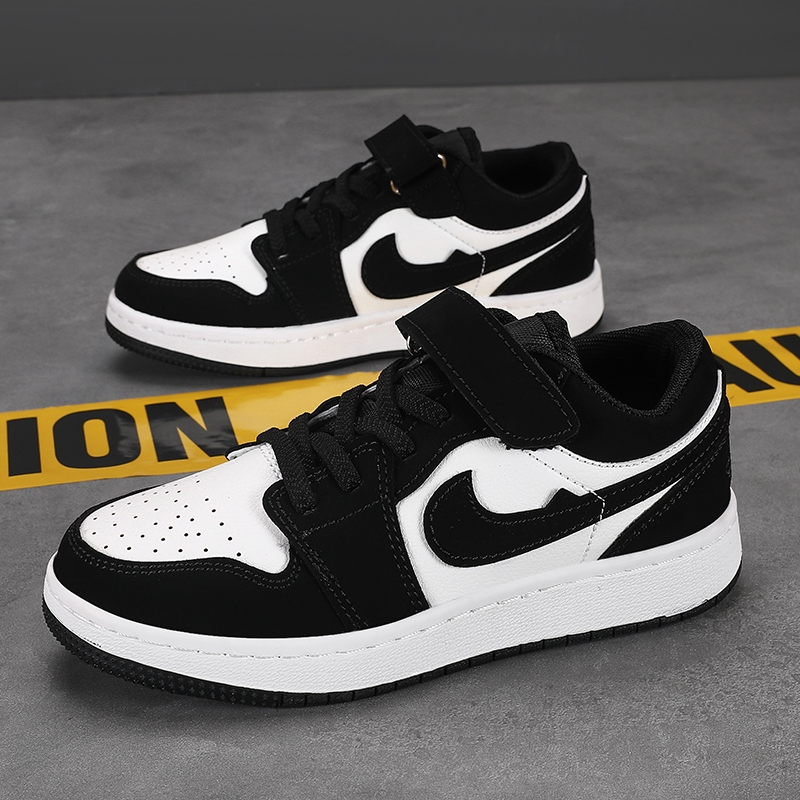 Giày sneaker AJ cổ thấp thời trang cho bé
