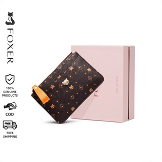 Ví nữ có thiết kế khe cắm thẻ nhiều nhỏ gọn và biểu tượng cao cấp