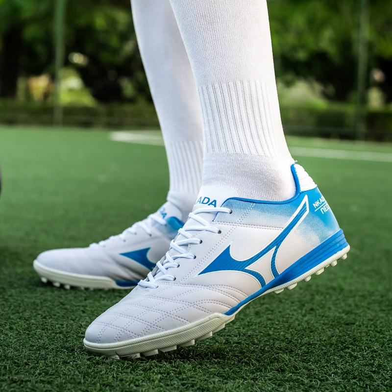 Kích thước: 35-45 Tf Messi Futsal Giày bóng đá Chuths Giày thể thao