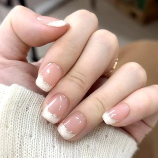 Bộ 24 Móng Tay Giả Ngắn Dễ Thương