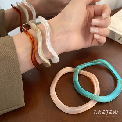 Drejew Hàn Quốc Nhựa Pháp retro Vòng Tay Nữ Phóng Đại Vòng Tay Vòng retro Đa Năng Tay