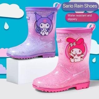 Sanrio Kuromi Trẻ Em Giày Đi Mưa Bé Gái Giày Đi Mưa Mùa Đông Bé Gái Bé Chống Trơn Trượt Giày Chống Thấm Nước Học Sinh Tiểu Học Giày Cao Su