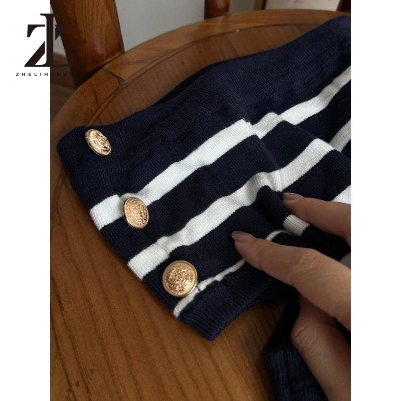 ZHELIHANGFEI Áo Len Trễ Vai Kẻ Ngang Dáng Croptop Cúc Đồng Ngắn Tay | BigBuy360 - bigbuy360.vn