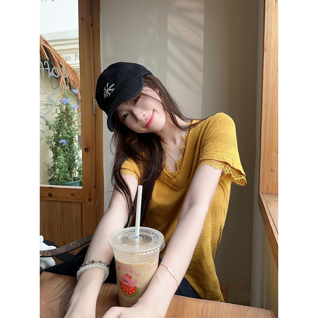 Áo thun ngắn tay cổ chữ V chắp vá ren trắng dành cho nữ mùa hè Cô gái ngọt ngào Ins phong cách Hàn Quốc UG2 Umode | BigBuy360 - bigbuy360.vn