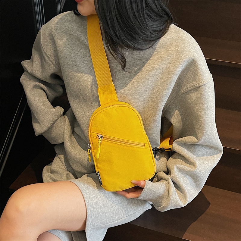 Ulzzang Túi đeo chéo thời trang chống nước dung tích lớn của Hàn Quốc Túi đeo ngực nữ