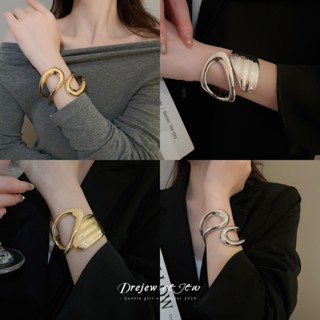 DREZEW Vòng đeo tay mở chéo rỗng hình học không đều Châu Âu và Mỹ thiết kế đơn giản vòng tay nhẹ sang trọng trang trí tay cao cấp