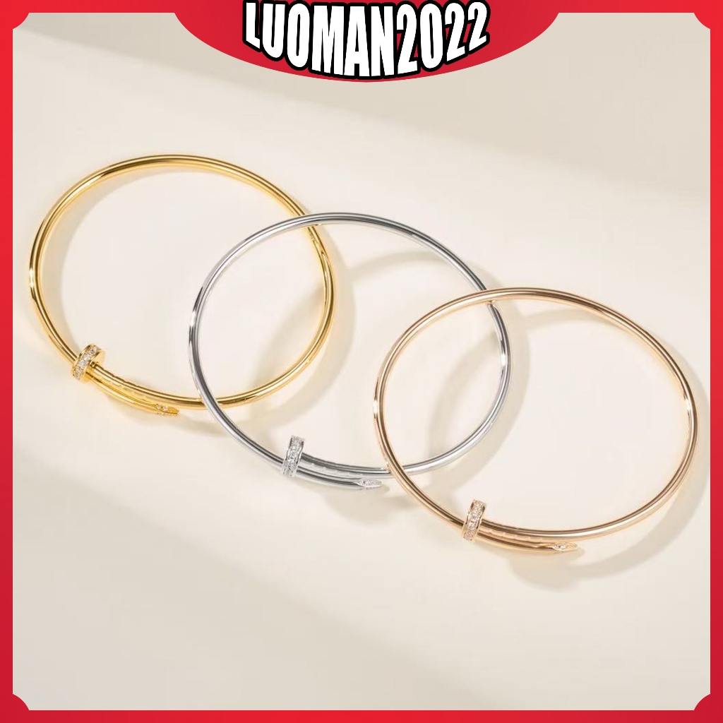 Vòng tay mịn đầu và đuôi đính kim cương được cá nhân hóa