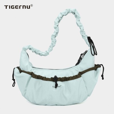 Tigernu 81123 Túi xách nữ đám mây Túi đeo chéo Hàn Quốc dành cho nữ Thời trang nhẹ Túi đeo chéo màu đen chống thấm nước