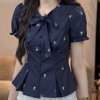 Áo sơ mi nữ tay ngắn hình hoa phồng phong cách Hàn Quốc