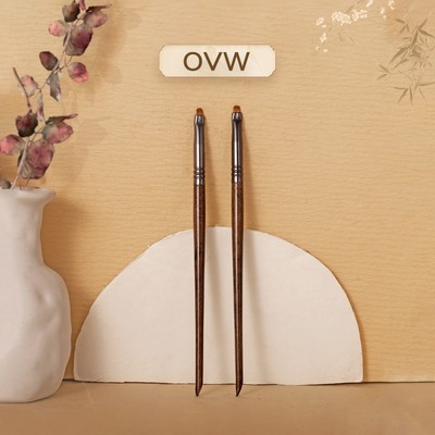 【OVW】Bộ 2 Cọ Trang Điểm Chuyên Nghiệp Đa Năng XQ24-2