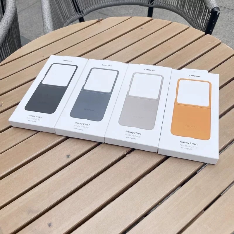 Ốp Da Chính Hãng Cho Samsung Z Flip 7 5G Slim Soft Matte Mỏng Chống Sốc Ốp Lưng Cho Z Flip7 zflip7 5