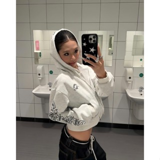 Áo nỉ nữ có mũ trùm đầu phong cách Gothic cổ điển kiểu Mỹ, phù hợp cho mùa thu