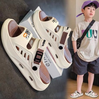 Xăng đan Mùa Hè Bé Trai 2025 Phong Cách Mới Giày Đi Biển Nhẹ Cho Trẻ Em Lớn Hơn Mặc Ngoài Trời Chống Trơn Trượt Cho Trẻ Em