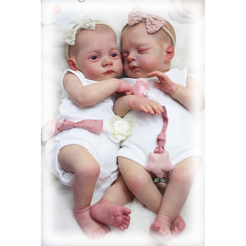Búp bê bé sinh đôi 18 inch Irys và Lily - Búp bê hoàn thiện thủ công Da 3D với nhiều lớp Tranh tĩnh 