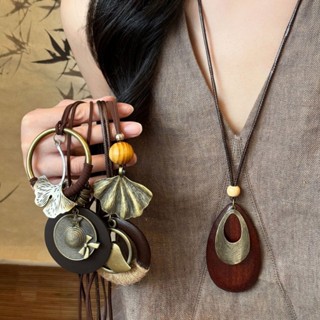 Vòng cổ bằng gỗ phong cách Trung Quốc cổ điển, đơn giản - Phụ kiện thời trang cho nữ