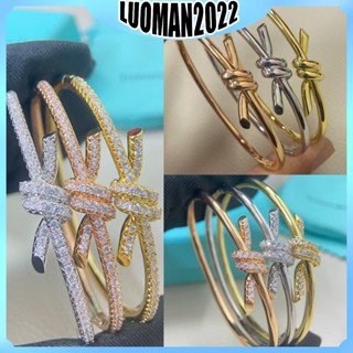 Vòng tay nữ thời trang có dây xoắn kim cương