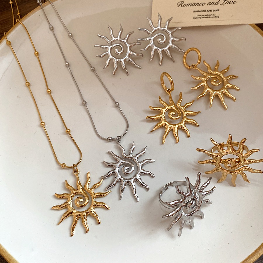 Vòng cổ mặt dây chuyền thép titan phong cách đơn giản và cổ điển, phù hợp làm dây chuyền xương đòn, sang trọng và cao cấp