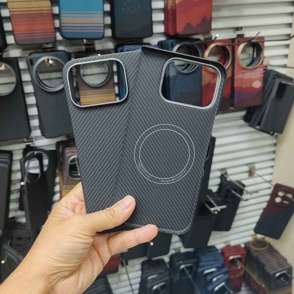 Ốp điện thoại sợi Carbon Aramid nguyên chất từ tính cho Google Pixel 10 9 Pro Fold Vỏ sạc không dây 