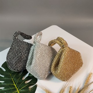 Túi cầm tay hình tam giác đính kim tuyến lấp lánh sành điệu dành cho nữ