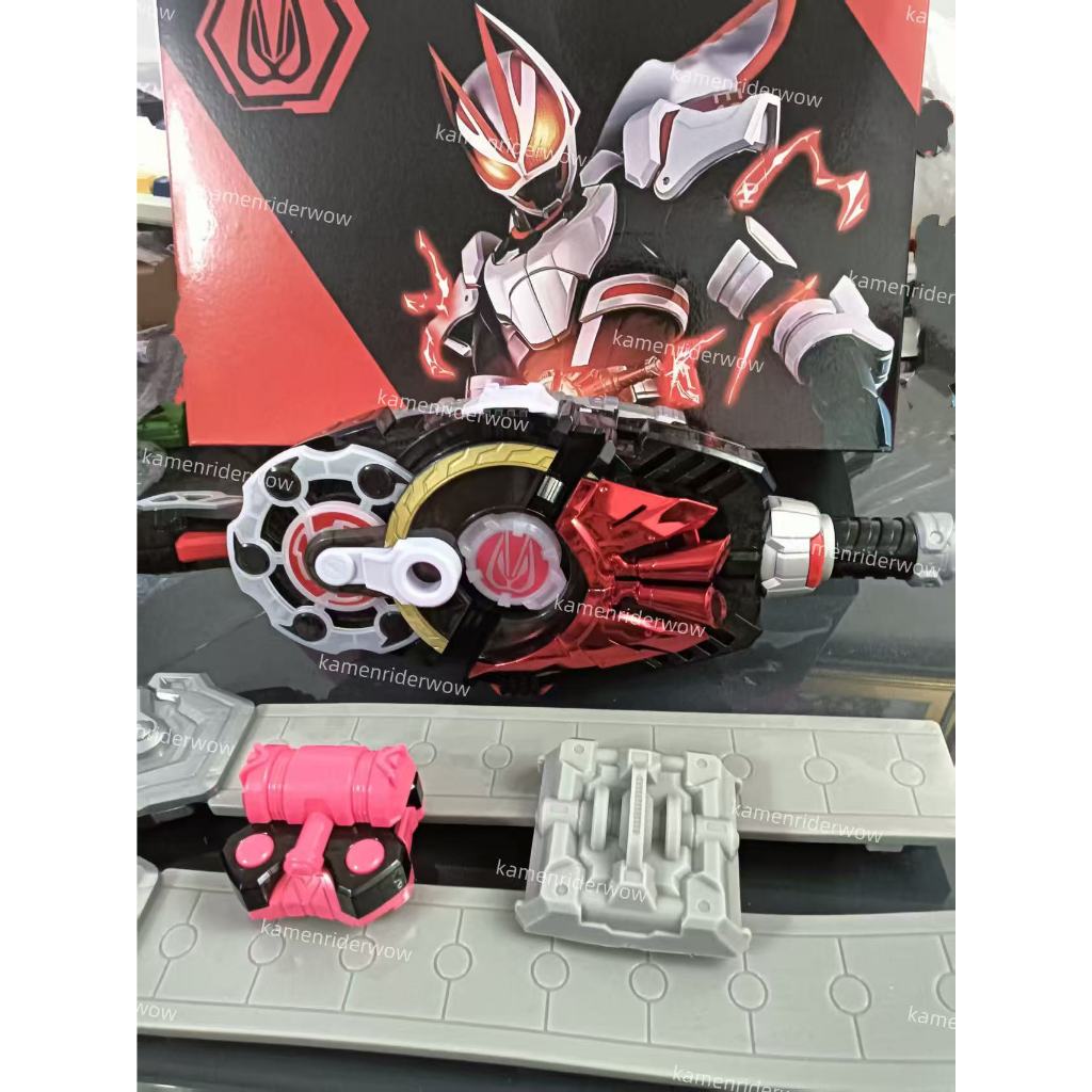 Trình điều khiển ham muốn nhận dạng đầy đủ Kamen Rider Dx Geats với ID lõi và Magnum Boost