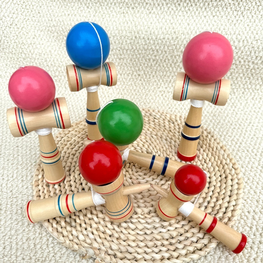 Cân bằng kendama phong cách Nhật Bản vui nhộn