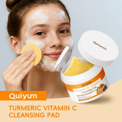 Miếng đệm tẩy tế bào chết QUIYUM Turmeric & Vitamin C - Làm sạch lỗ chân lông, làm sáng da, chăm sóc da, mọi loại da 100ml / 40Pads