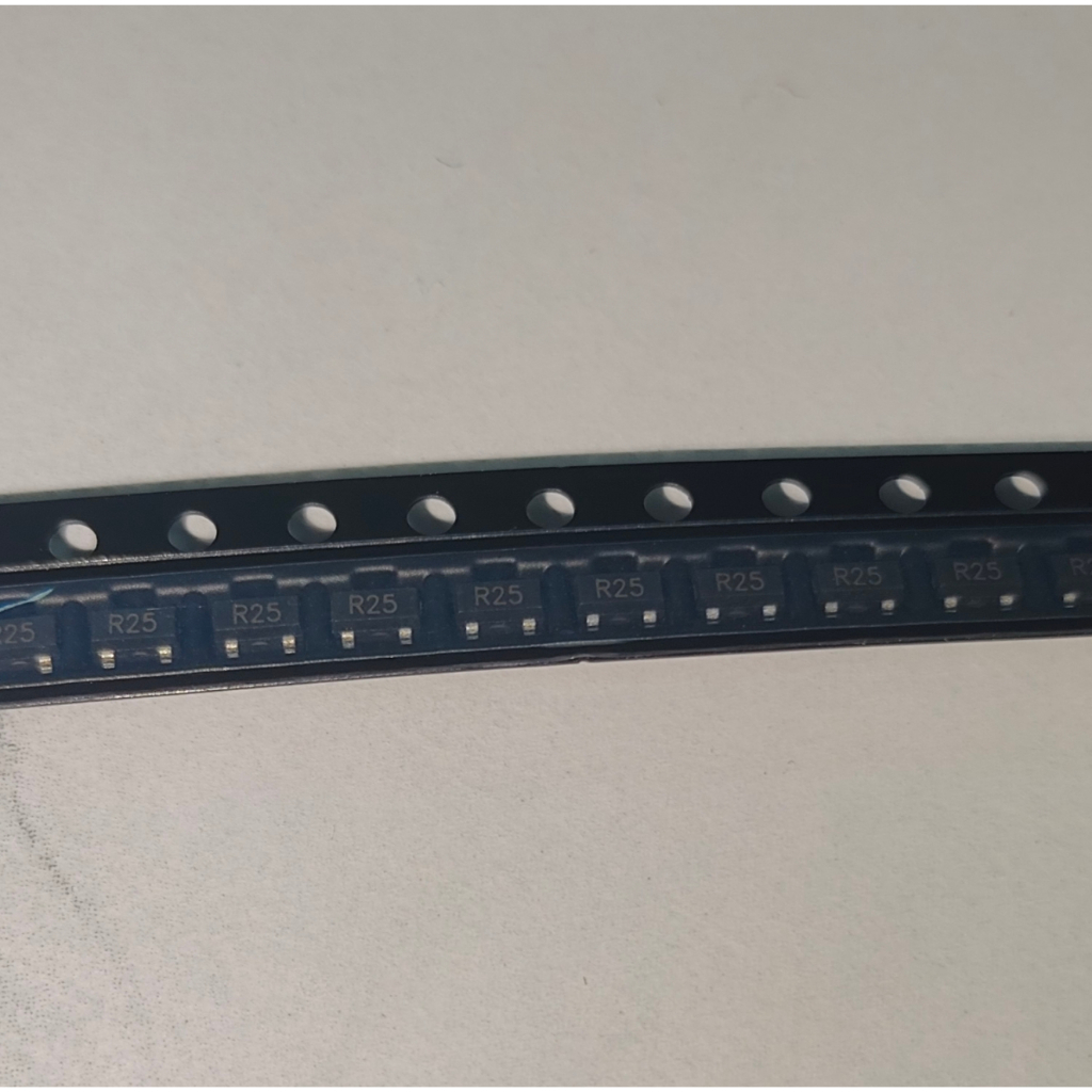 Bóng bán dẫn tần số cao, tiếng ồn thấp 2SC3356 SOT-23