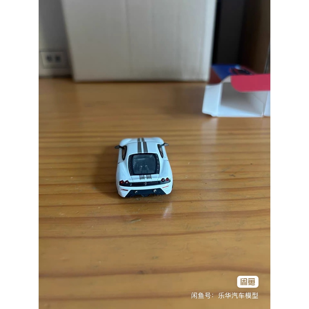 LittleHunter 1 / 64 Ferrari F430 Spider 16M Mẫu xe hợp kim màu trắng