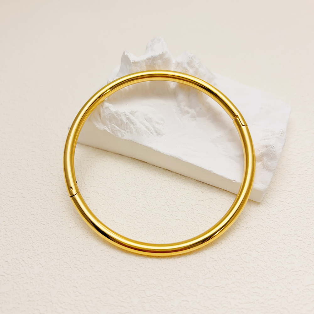 Vòng tay bé gái tinh tế từ thép titan, không gây dị ứng - Perfect Gift sz0212