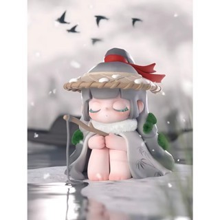 TNT SPACE Liita TNT SPACE Liita Egami 's Thẻ treo tuyết đầu tiên.