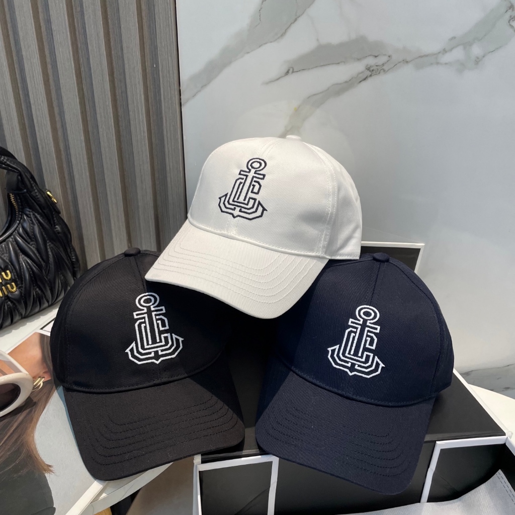 Mũ bóng chày Celine họa tiết thêu, thời trang và thể thao