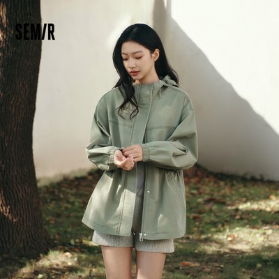 Áo khoác denim nữ Semir Xuân 2026 - Form rộng, có mũ trùm đầu, phong cách cổ điển