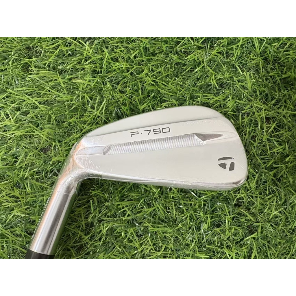 P790 Bộ Sắt Golf Left Hand Generation 5, Trục Thép, Bao Gồm Câu Lạc Từ 4 đến 9
