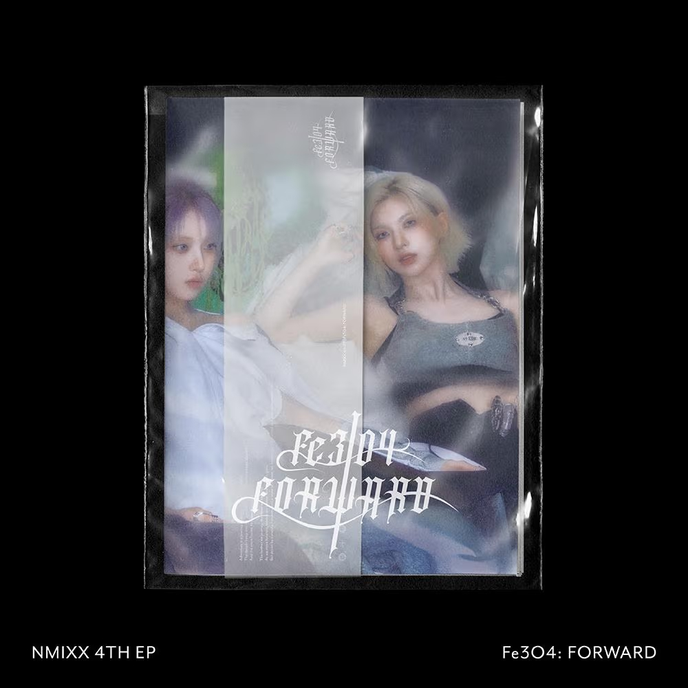 EP thứ 4 NMIXX [Fe3O4: FORWARD]